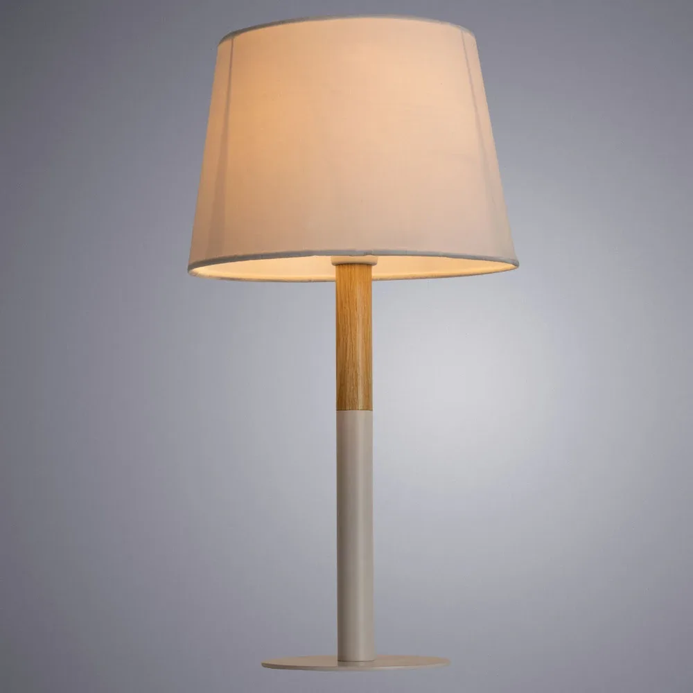 Декоративная настольная лампа Arte Lamp CONNOR