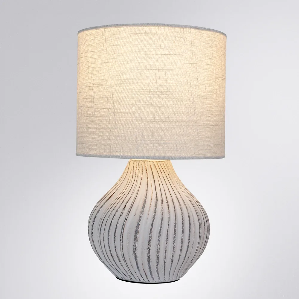 Декоративная настольная лампа Arte Lamp NUSAKAN